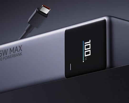 165Вт и 10000mah.</p>
<p>Xiaomi выпускает новый повербанк со встроенным USB-C кабелем / Питание и аккумуляторы / iXBT Live