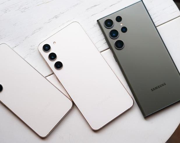 Компания Samsung выпускает обновление One UI 6.1.1 для флагманских смартфонов / Смартфоны и телефоны / iXBT Live